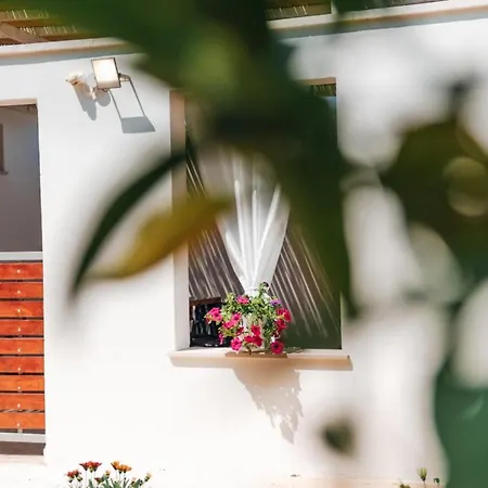 A Casa Di Gianni E Isa * San Cassiano (Lecce)